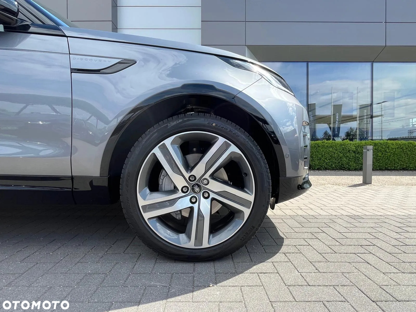 Land Rover Discovery - 5