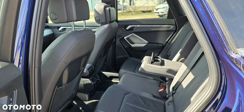 Audi Q3 45 TFSI Quattro S tronic S line - 24