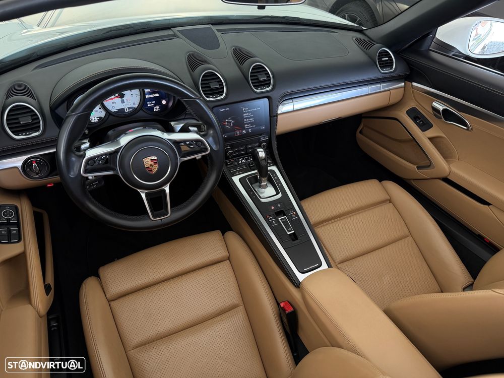 Porsche 718 Boxster PDK - 31