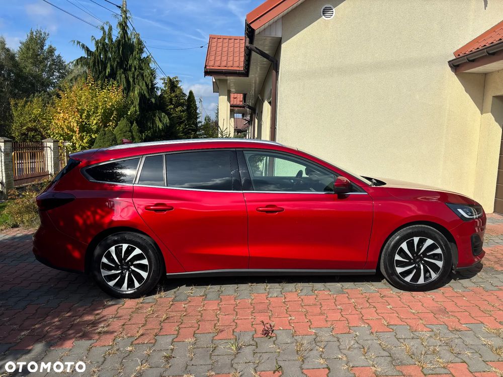 Ford Focus 1.5 EcoBlue STart-Stopp-System TITANIUM X - 12