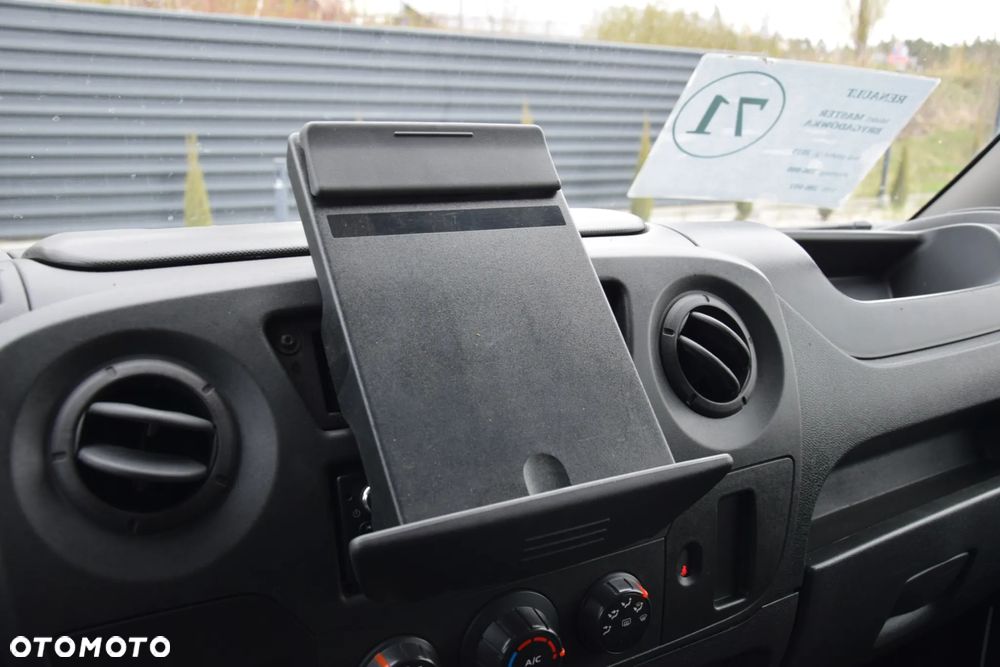 Renault MASTER / 2.3 - 150 KM / BRYGADÓWKA / DOKA / 7 OSOBOWY / DOSTAWCZE / BLASZAK / KLIMA / TEMPOMAT / SPROWADZONY - 32