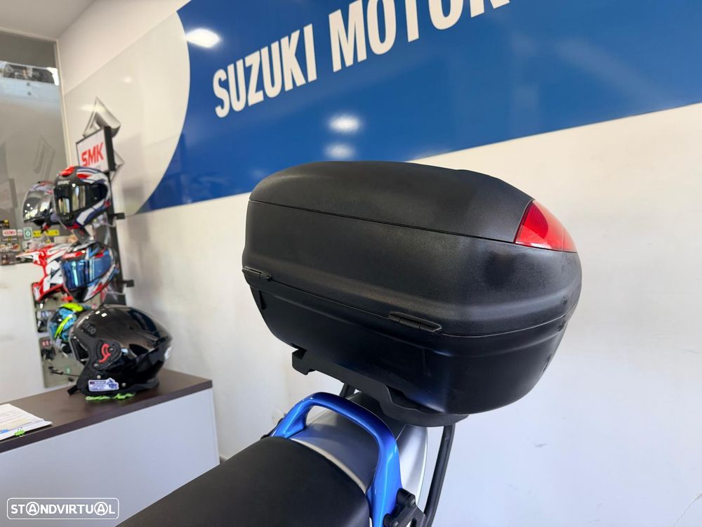 Suzuki GSX 650 FA - 5