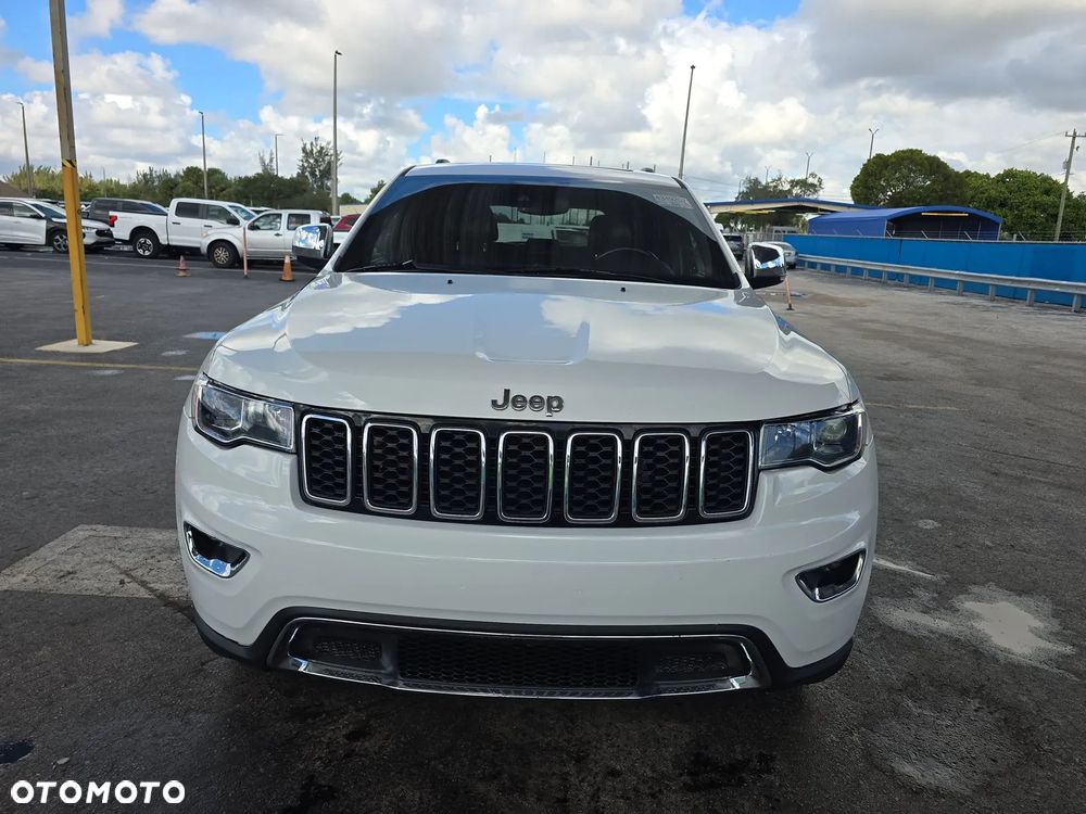 Jeep Grand Cherokee - 2