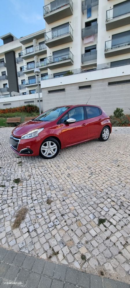 Peugeot 208 1.2 PureTech Style - 4