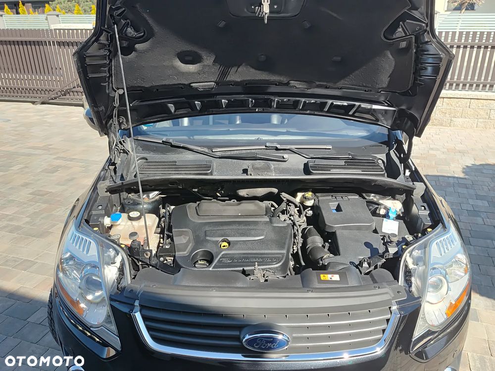 Ford Kuga 2.0 TDCi 4WD Titanium Plus - 38