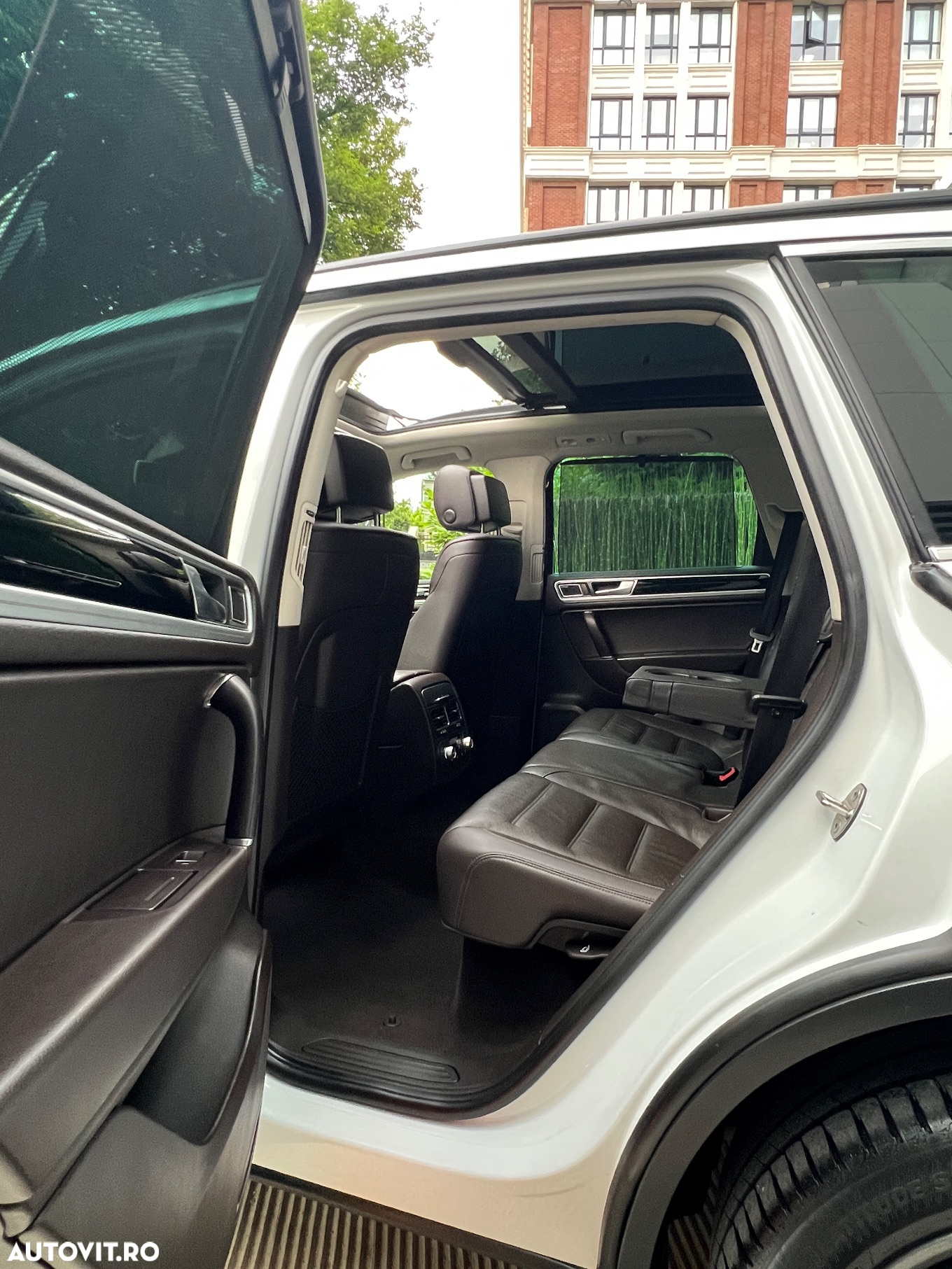 Volkswagen Touareg - 10