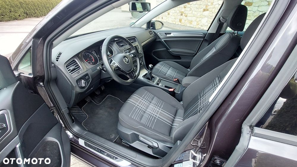 Volkswagen Golf - 7