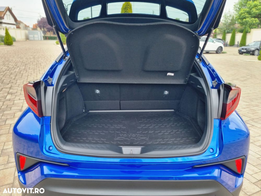 Toyota C-HR Style Selection - 12