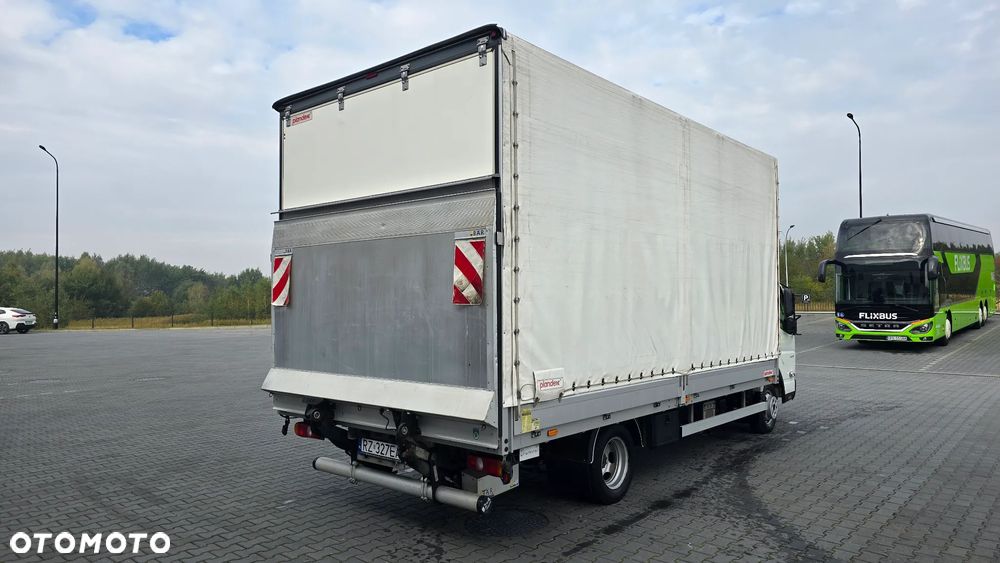 Mitsubishi Fuso Canter 3C15 - 3