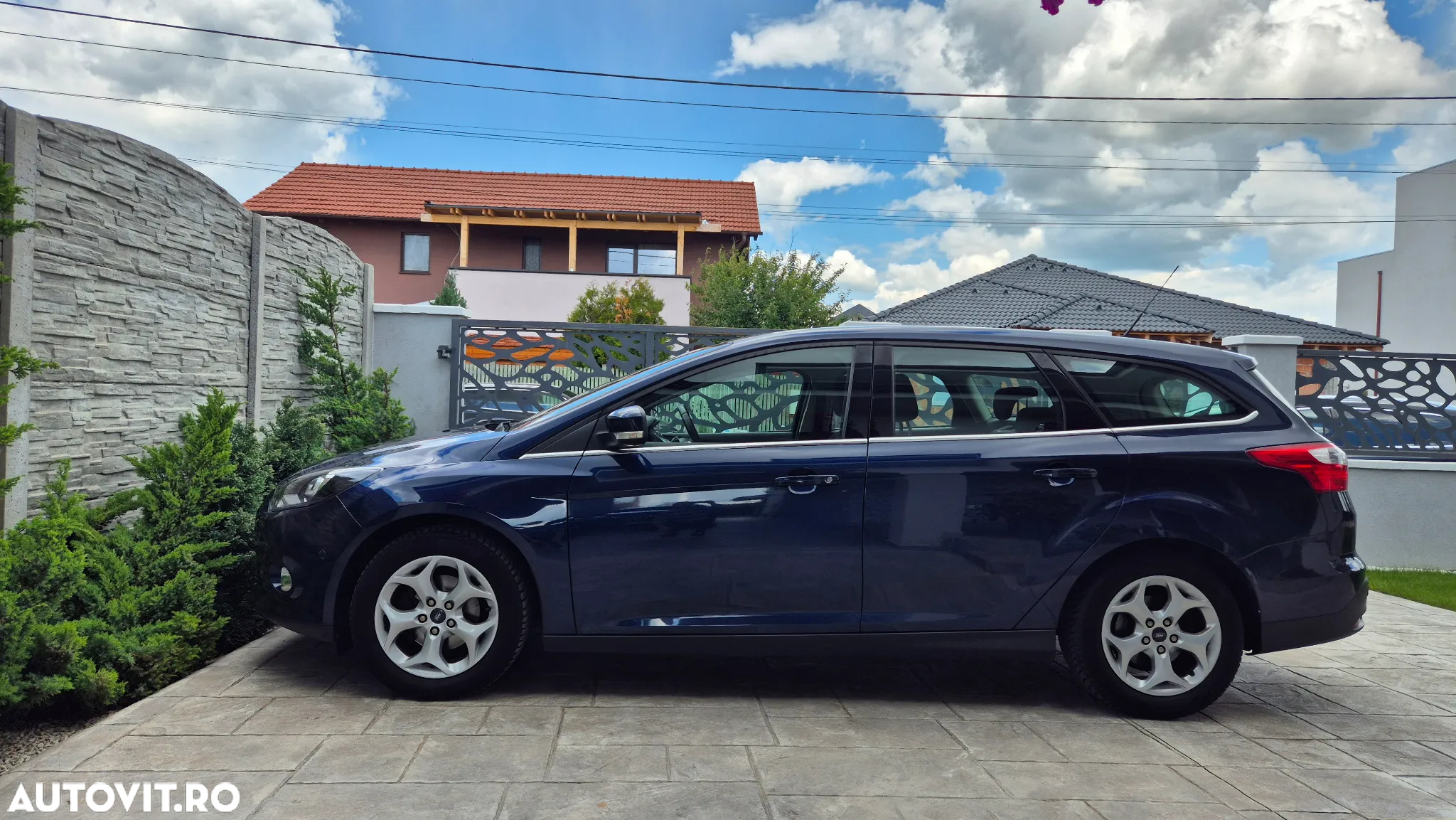 Ford Focus Turnier 1.6 Ti-VCT Titanium - 11