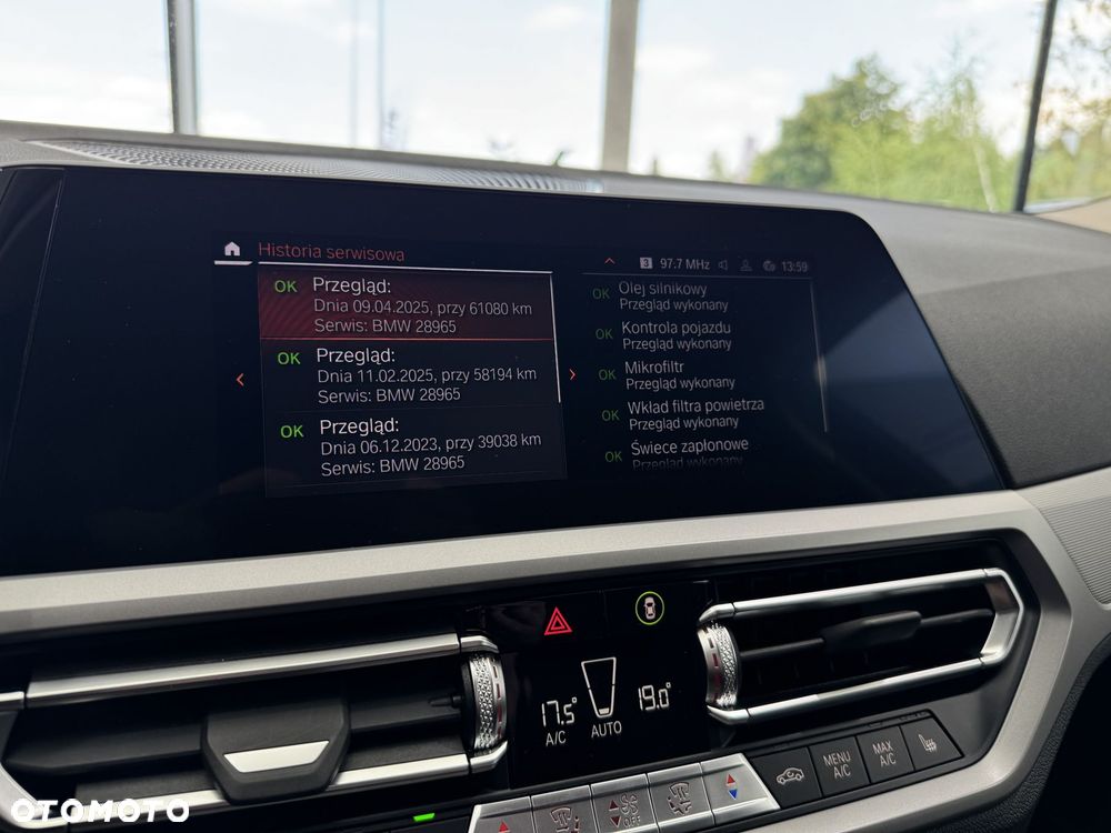 BMW Seria 3 318i Advantage - 29