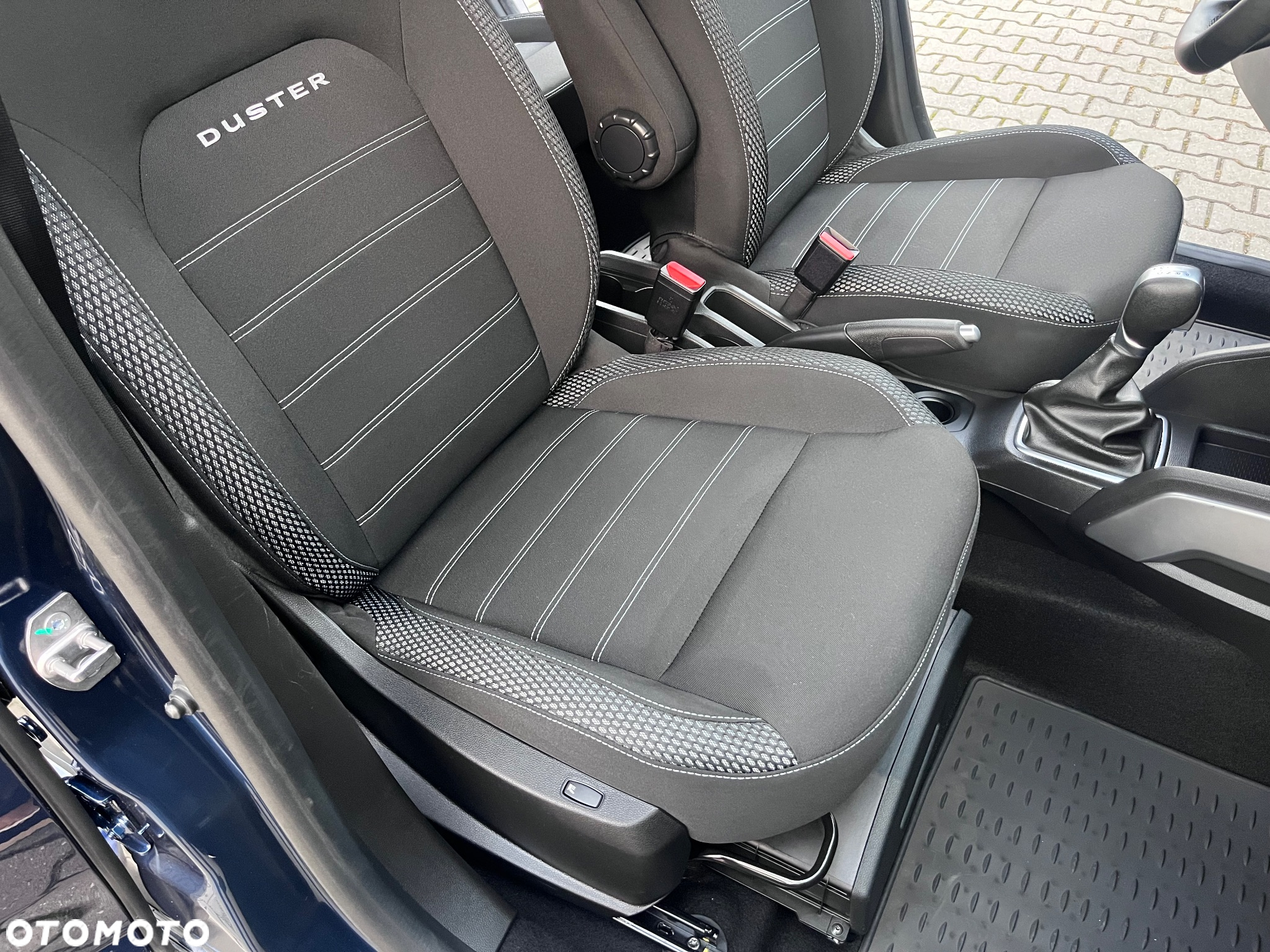 Dacia Duster dCi 110 FAP 4x2 EDC Prestige - 38