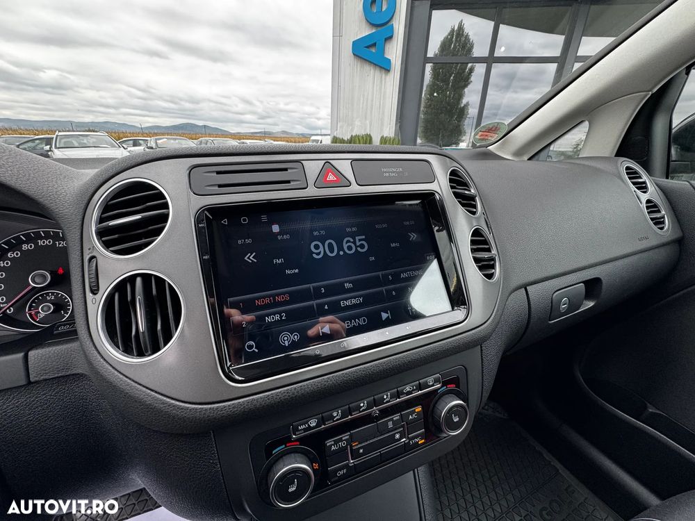 Volkswagen Golf Plus 1.2 TSI MATCH - 23