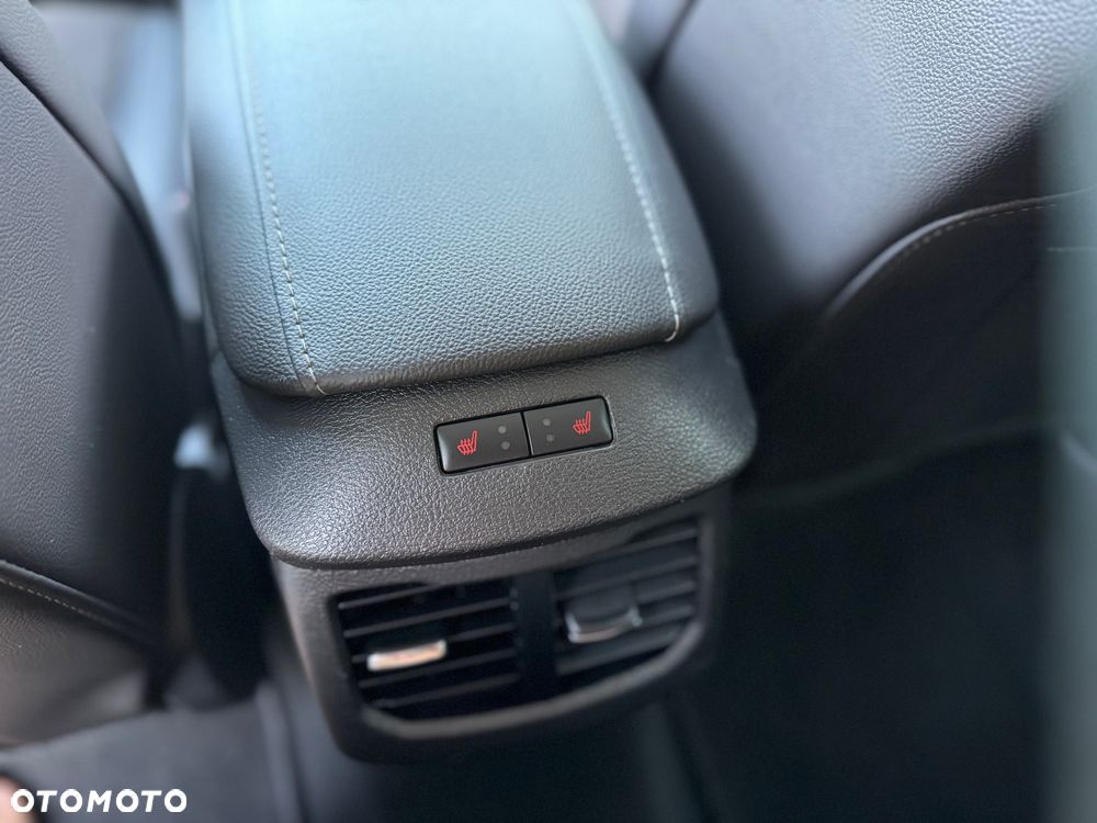 Ford Mondeo 2.0 TDCi Bi-Turbo PowerShift-Aut Titanium - 31