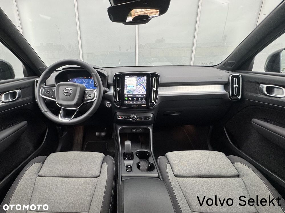 Volvo XC 40 - 29