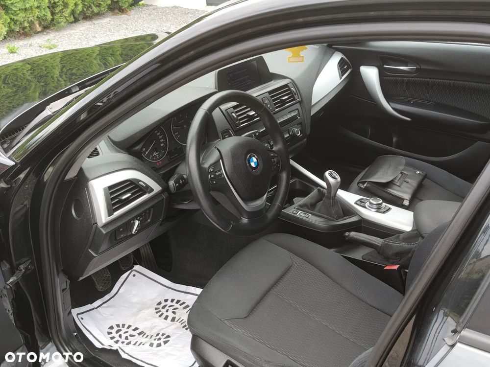 BMW Seria 1 116d EfficientDynamics - 6