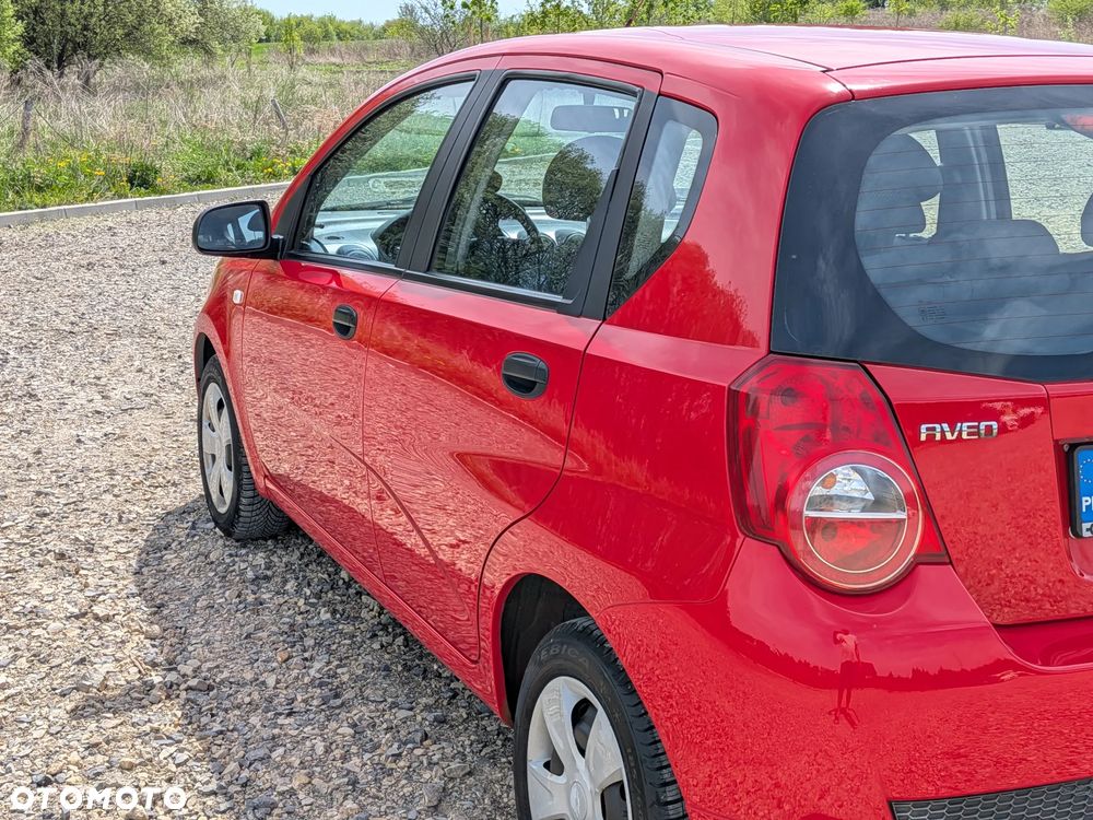 Chevrolet Aveo 1.2 16V Base+ - 15