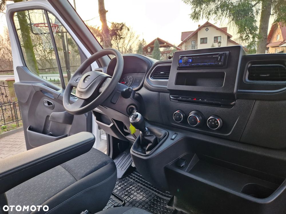 Opel Movano - 16