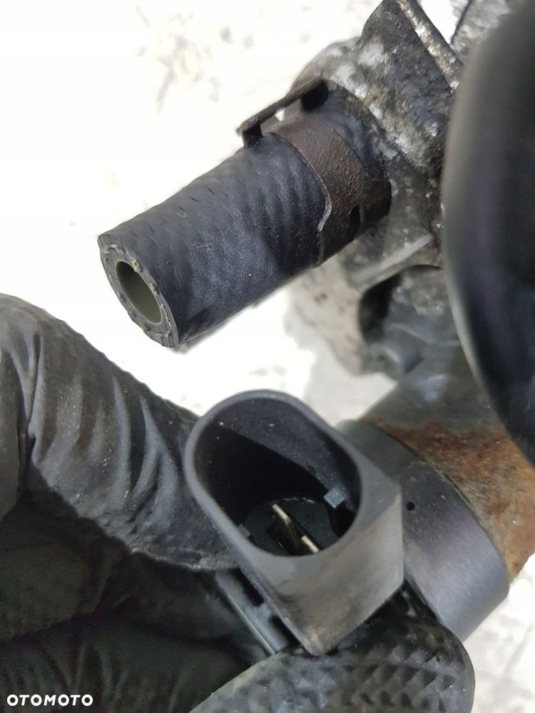 pompa wtryskowa 03l130755j 0445010520 vw t5 t6 2.0 tdi caa - 12