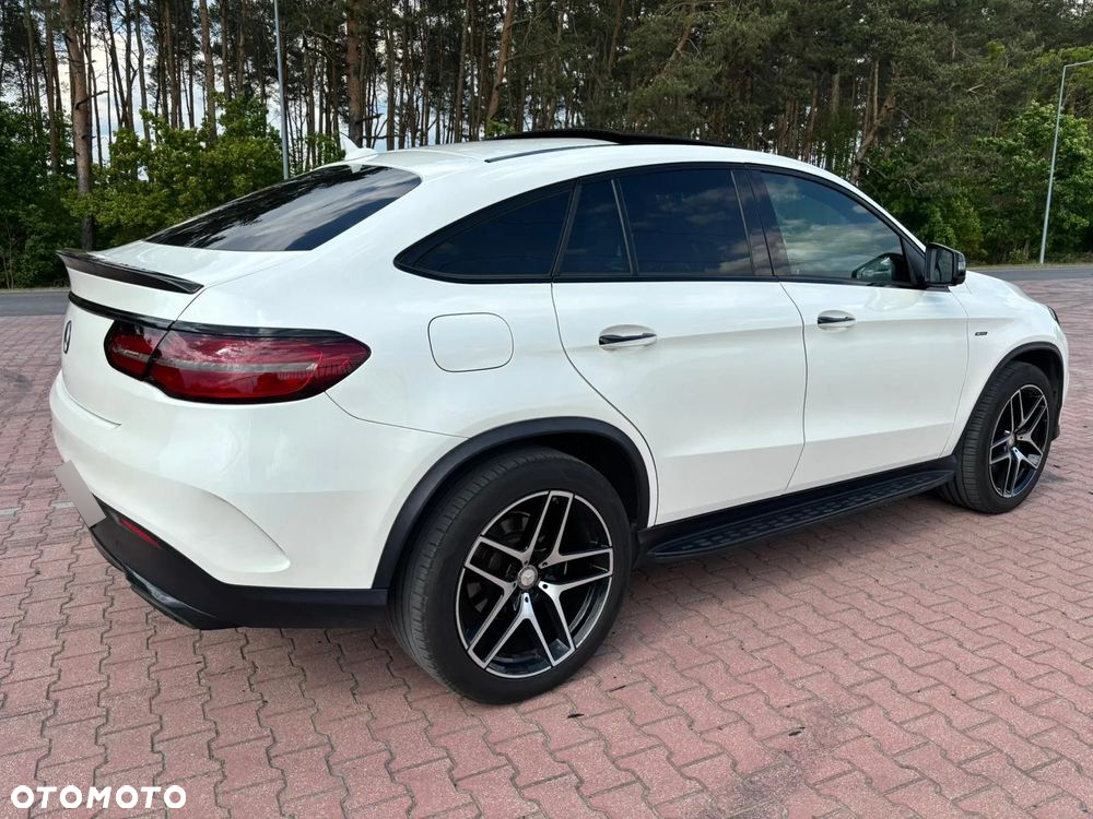 Mercedes-Benz GLE AMG 43 Coupe 4M 9G-TRONIC AMG Line - 9