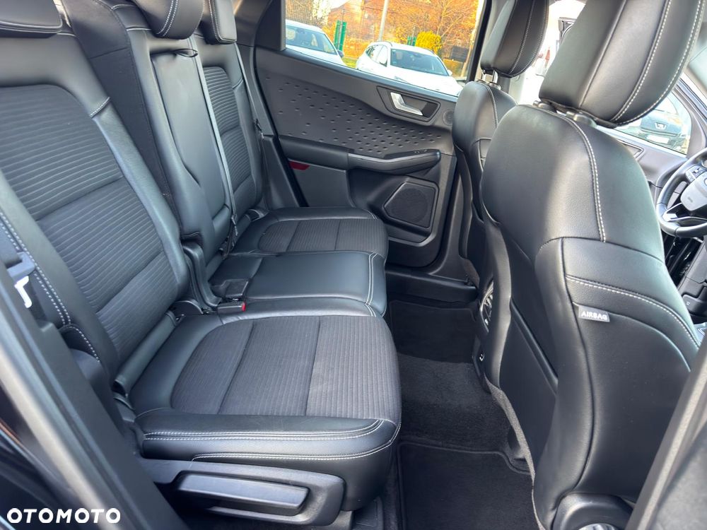 Ford Kuga 1.5 EcoBoost TITANIUM X - 33