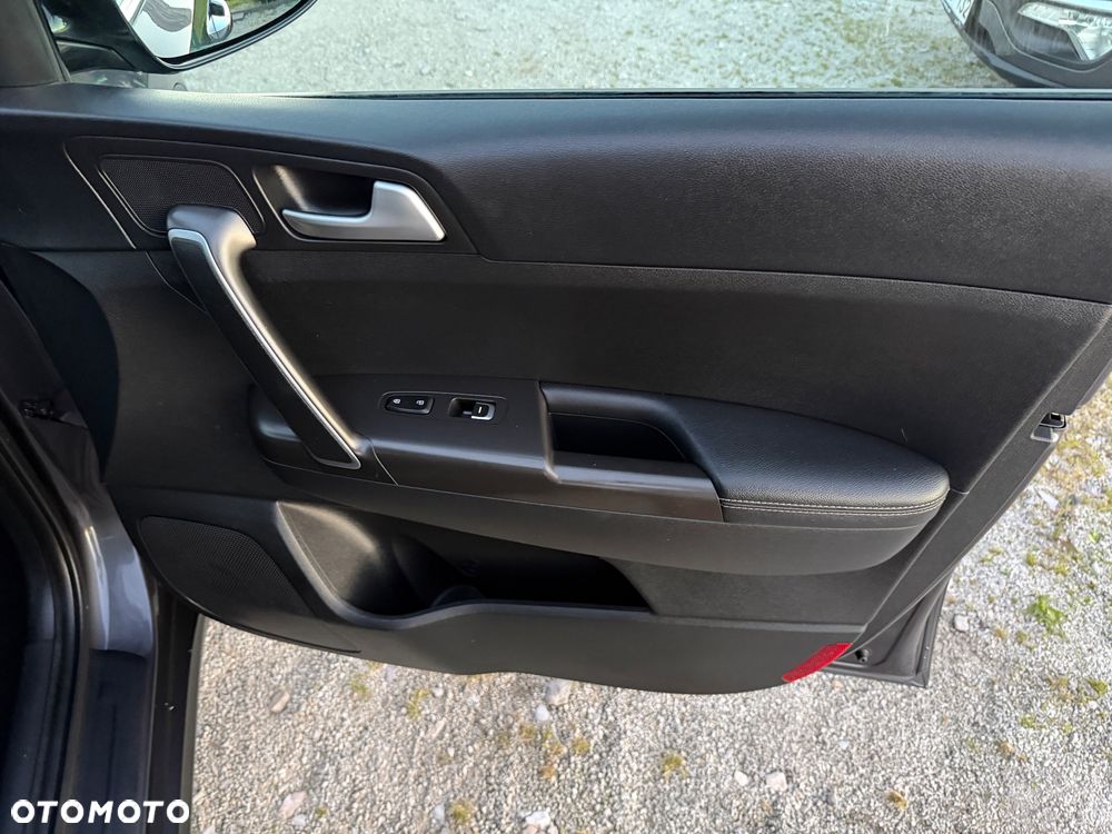 Kia Sportage 1.7 CRDI 2WD ISG Spirit - 27