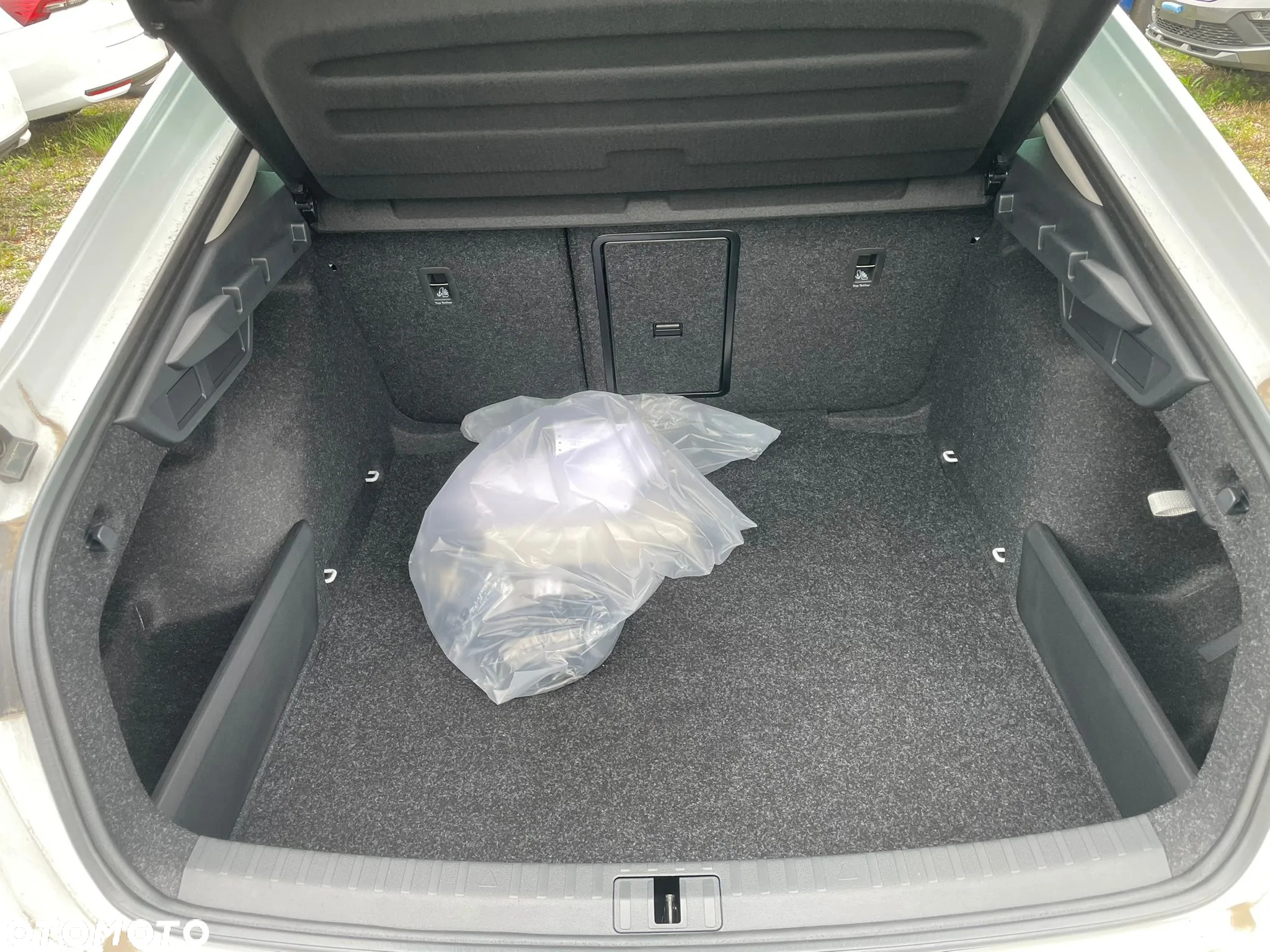 Skoda Octavia 2.0 TDI Selection DSG - 4