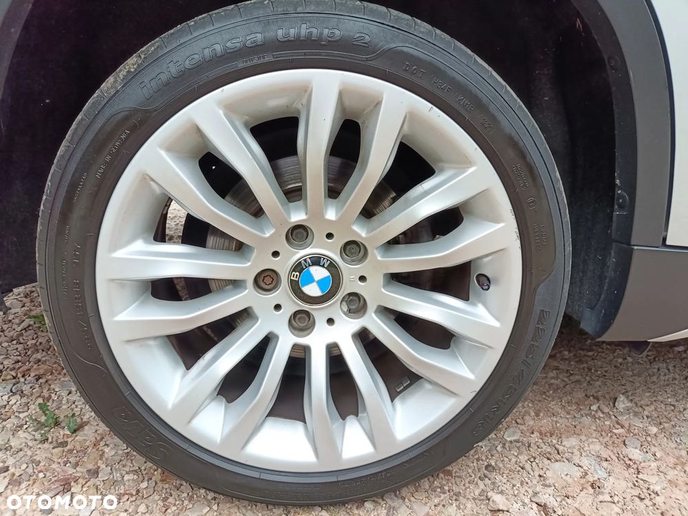 BMW X1 xDrive23d - 13
