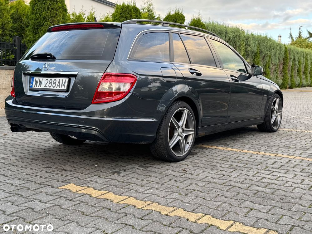 Mercedes-Benz Klasa C 200 CDI Elegance - 4
