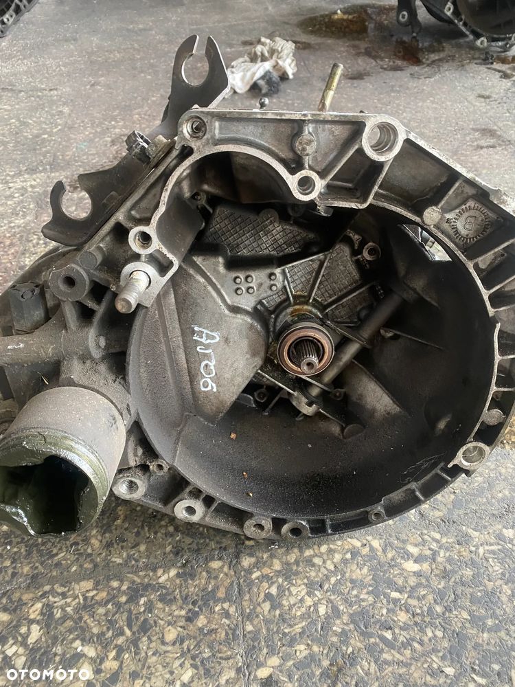 SKRZYNIA BIEGÓW A506 73502791 551963361 FIAT GRANDE PUNTO 1.2 - 2