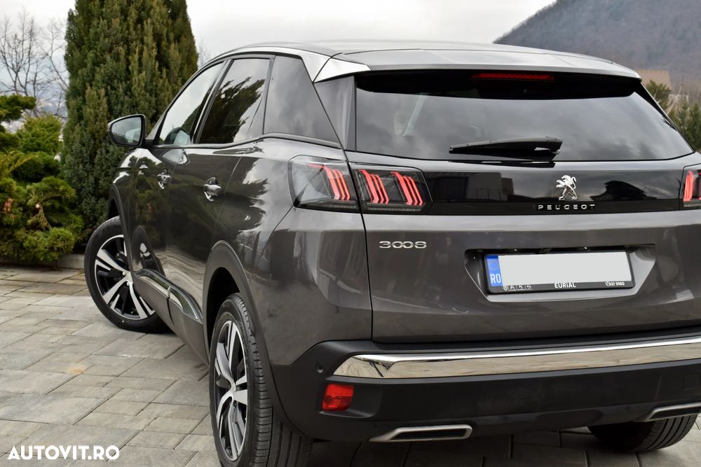 Peugeot 3008 PureTech 130 Stop & Start GPF Allure - 19