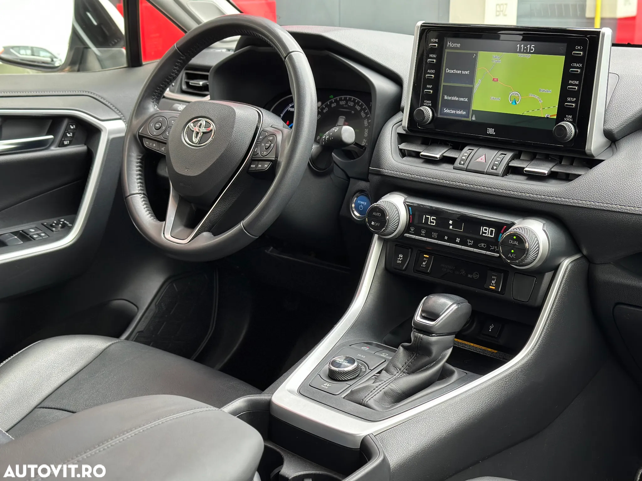Toyota RAV4 2.5 Hybrid VVT-iE 4x4 Luxury - 2