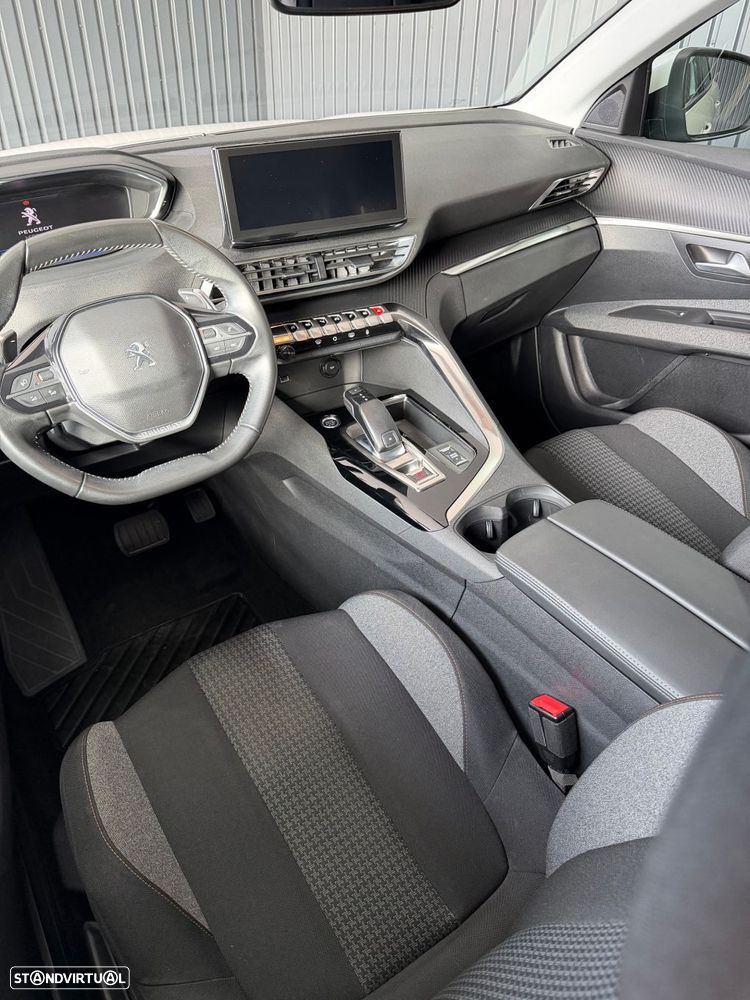 Peugeot 3008 PureTech 130 Stop & Start GPF EAT8 Active Business-Pack - 16