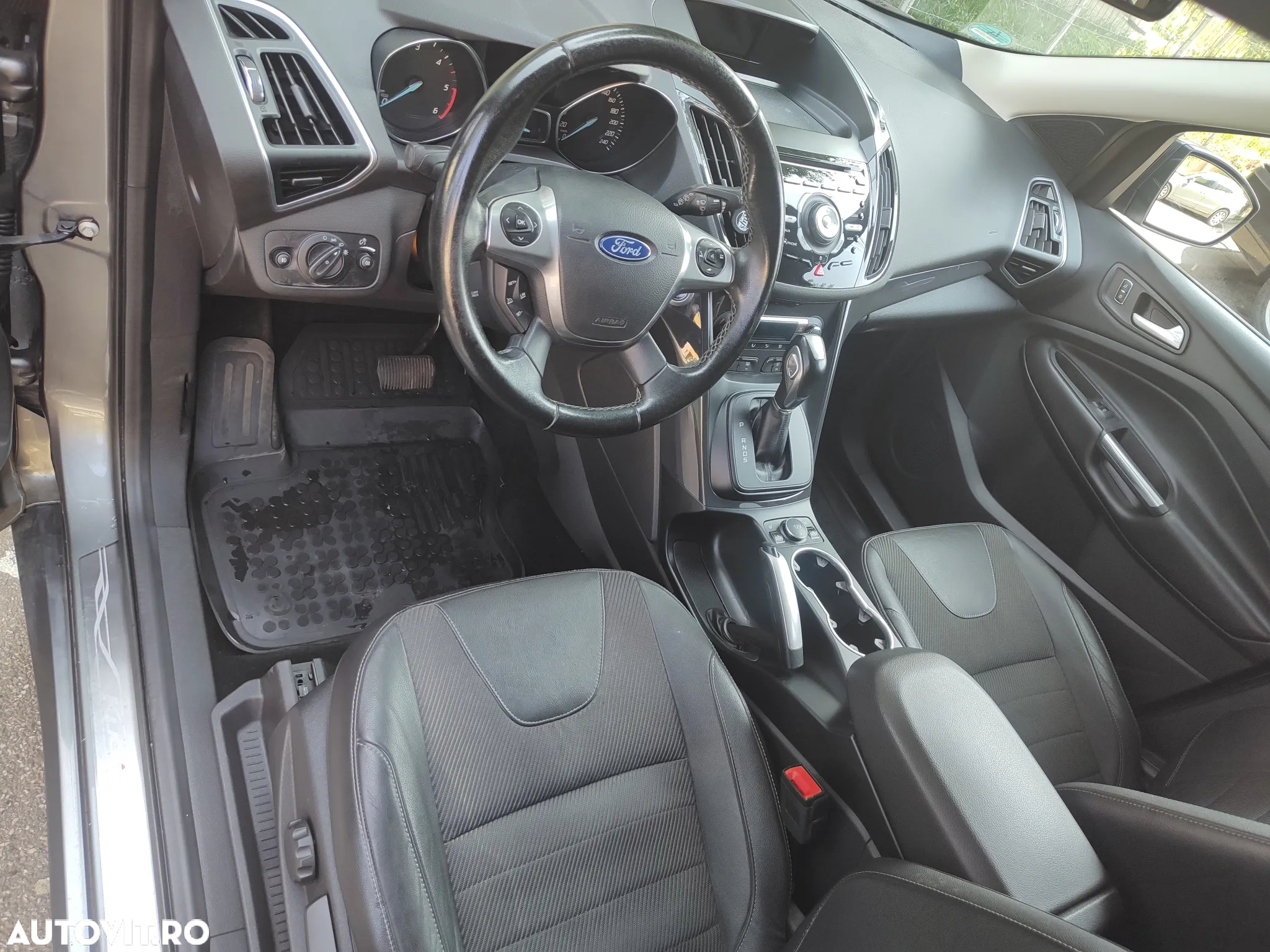 Ford Kuga 2.0 TDCi 4x4 Aut. Titanium - 7