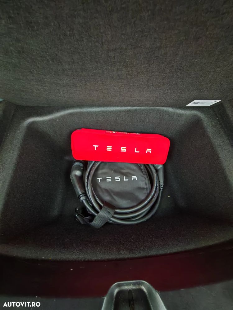 Tesla Model 3 Standard - 8