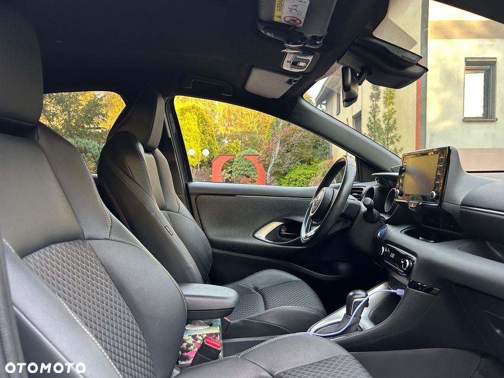 Toyota Yaris - 17