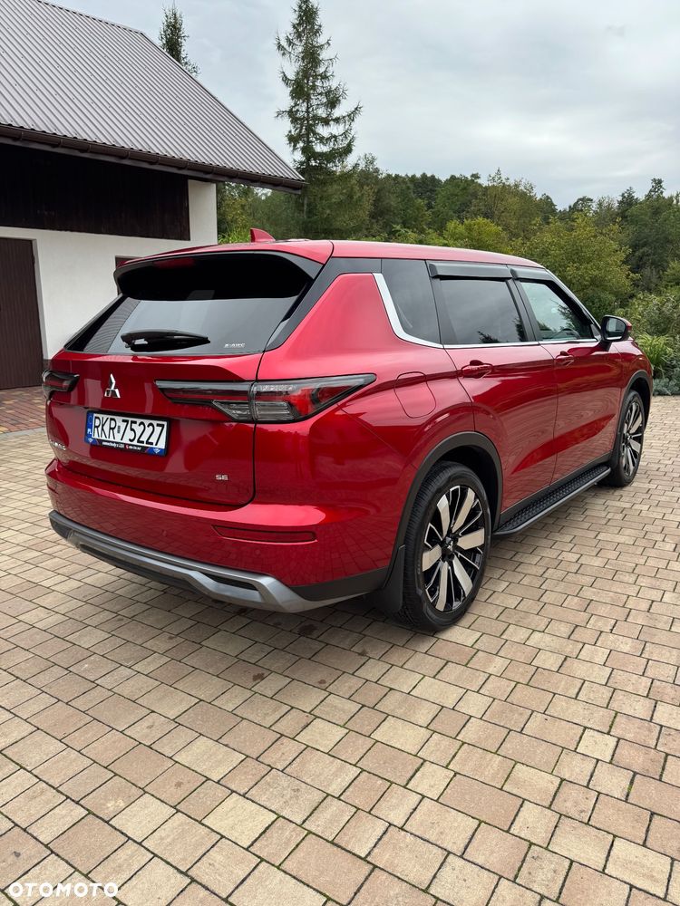 Mitsubishi Outlander - 6