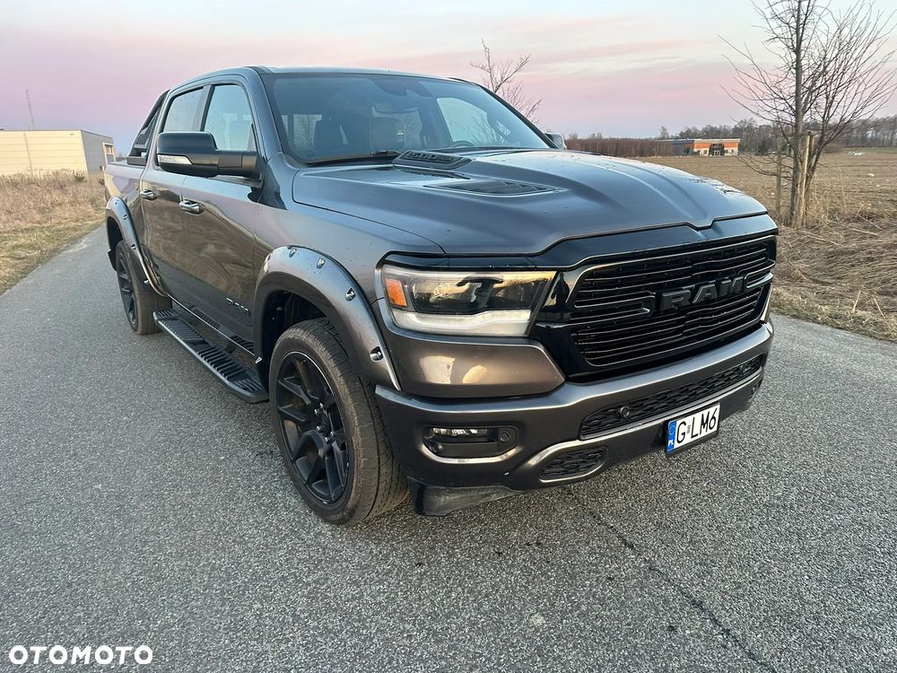 RAM 1500 5.7 Crew Cab Shortbed Laramie Sport - 3