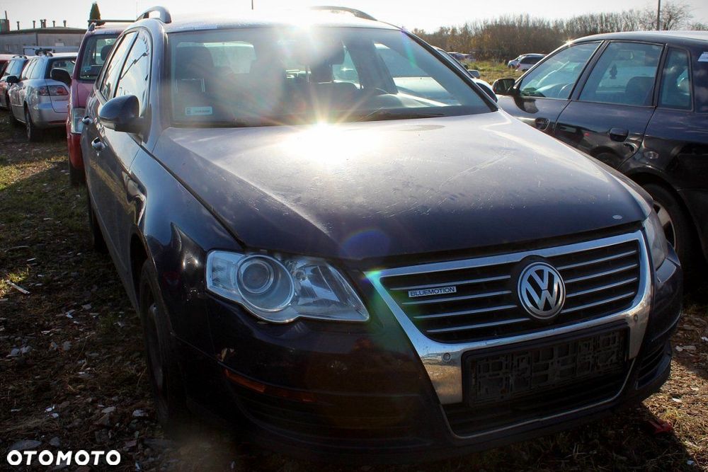 VW Passat B6 2007 1.9TDI BKC Kombi (MASKA, ZDERZAK, LAMPA, BŁOTNIK, DRZWI, SZYBA, FOTEL) - 2
