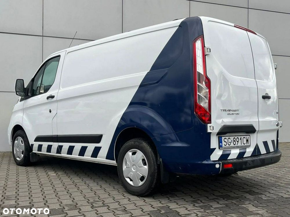 Ford Transit Custom - 11