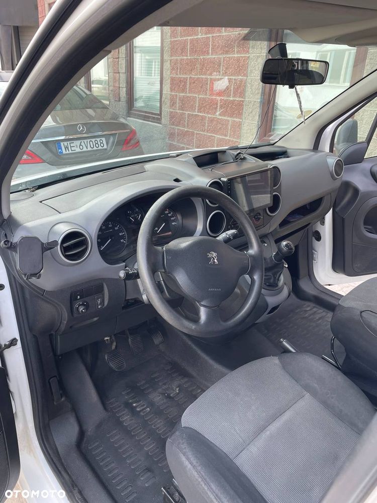 Peugeot Partner - 8