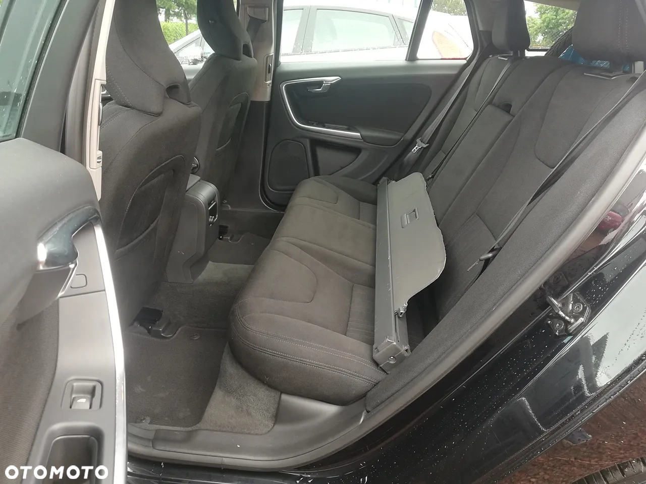 Volvo V60 DRIVe - 8