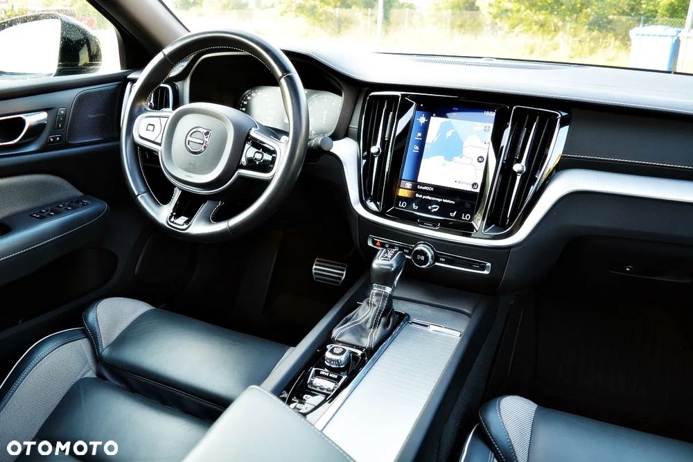 Volvo S60 T6 AWD Geartronic RDesign - 25