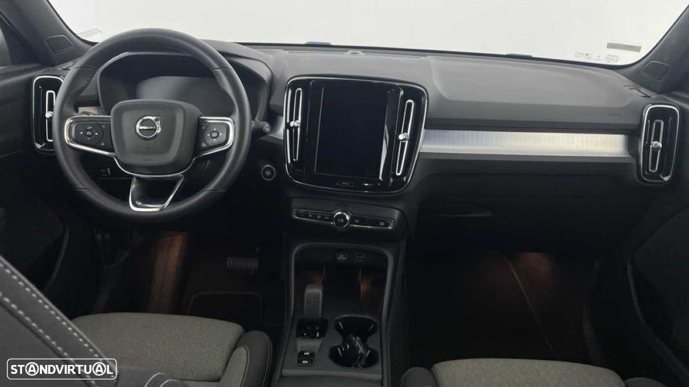 Volvo XC 40 1.5 T2 Core Auto - 3
