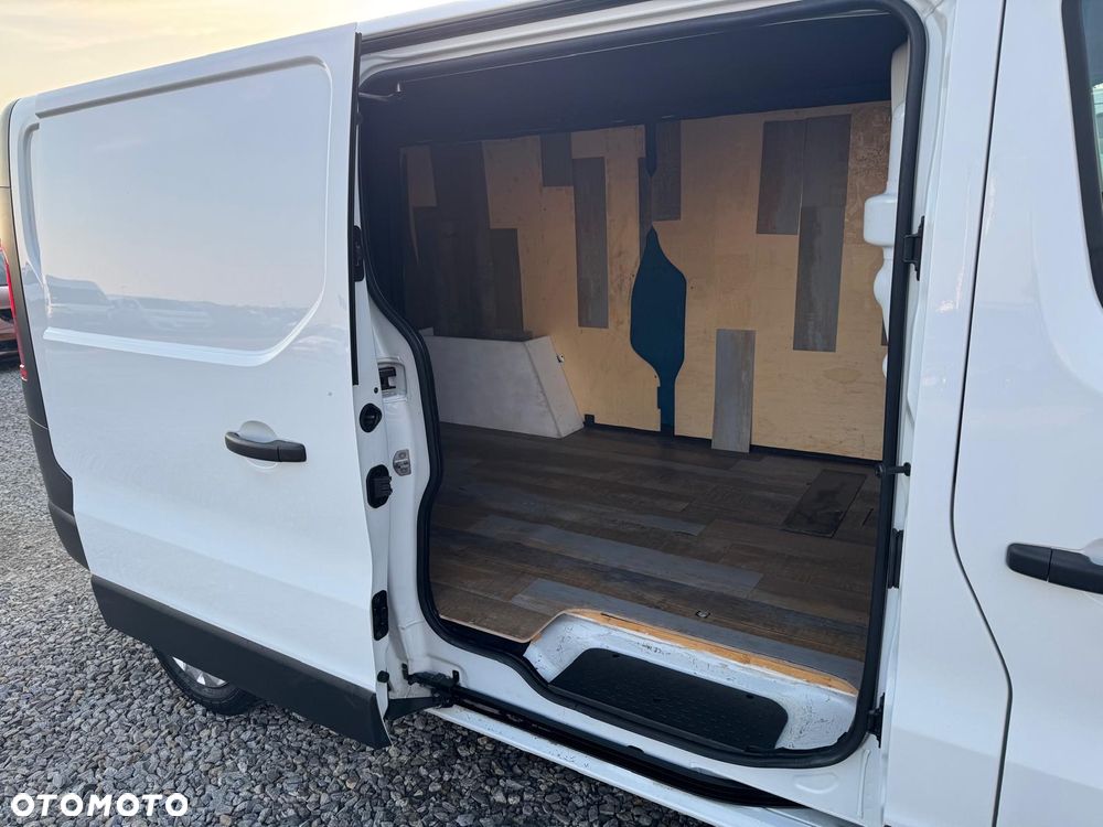 Renault Trafic - 10
