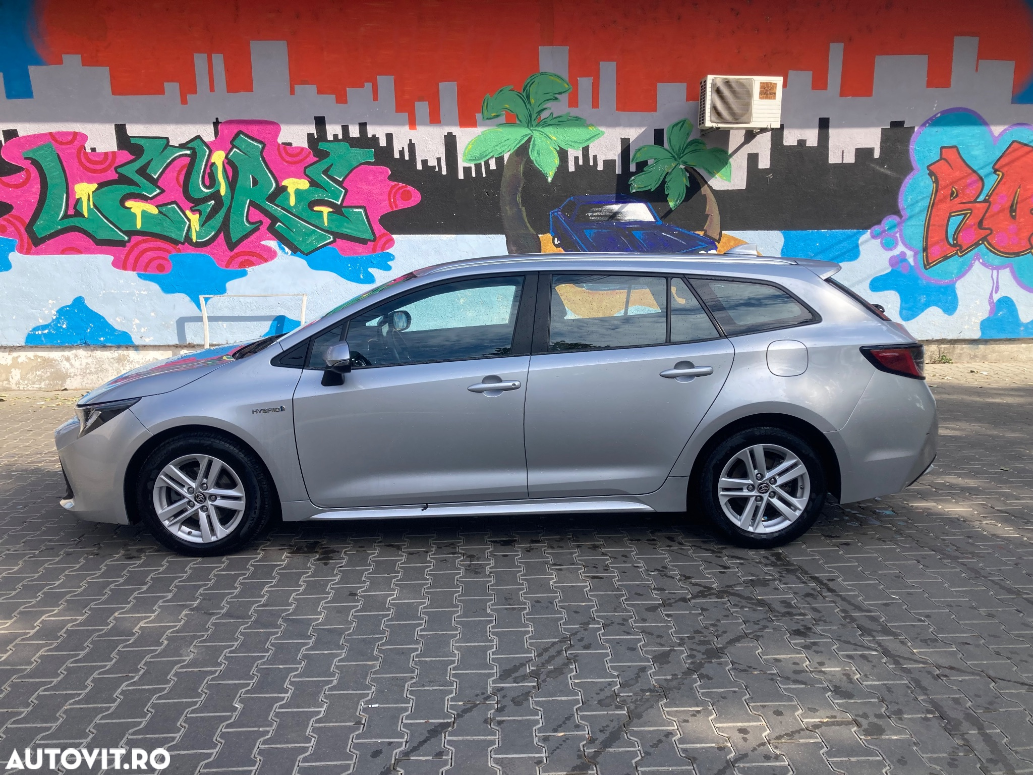 Toyota Corolla 1.8 HSD Business - 2
