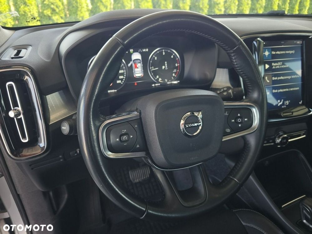 Volvo XC 40 - 12