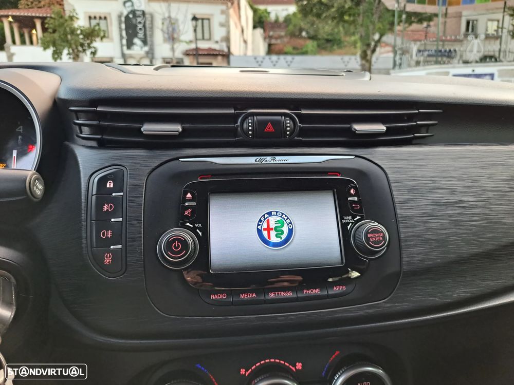 Alfa Romeo Giulietta 1.6 JTDm Super - 21