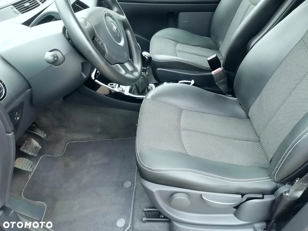 Renault Grand Espace - 23