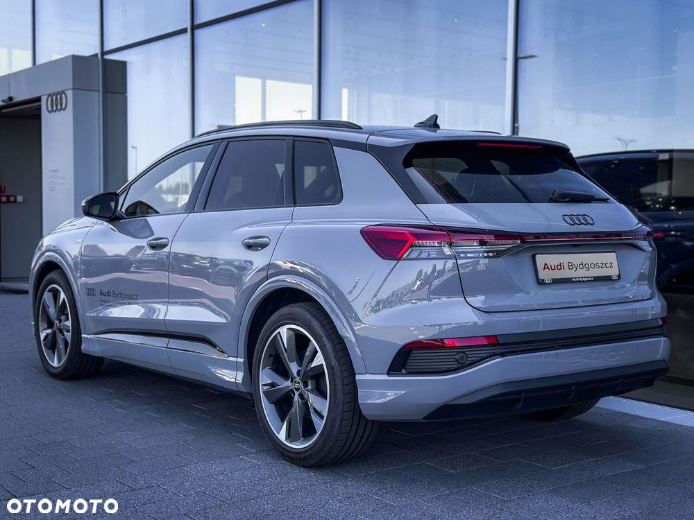 Audi Q4 e-tron - 9